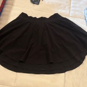 Lululemon rival skirt